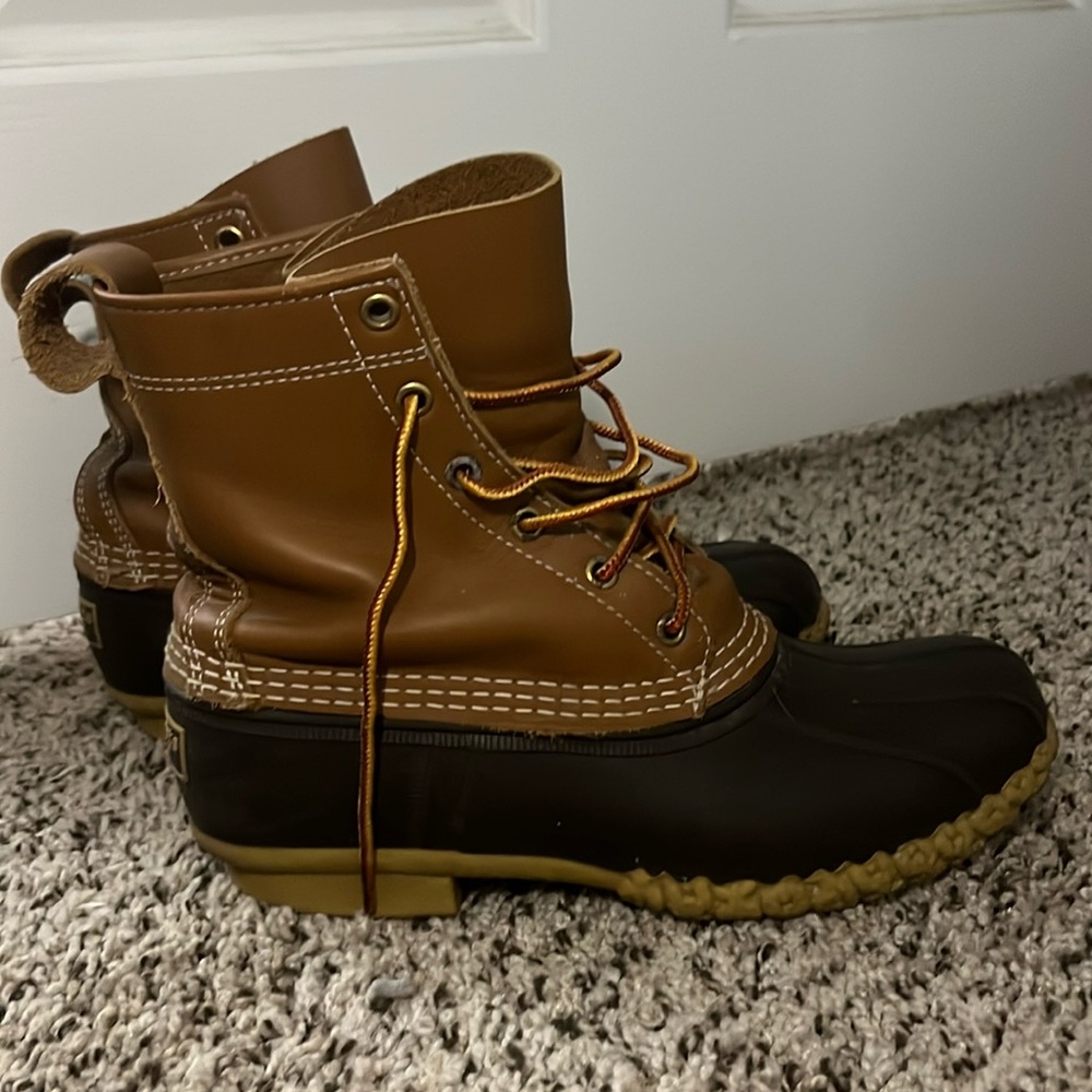 Unlined LL Bean Bean Boots size 8